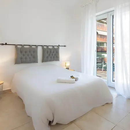 Robert Soleau Bright Design Flat Center Of Antibes Apartment Exterior photo